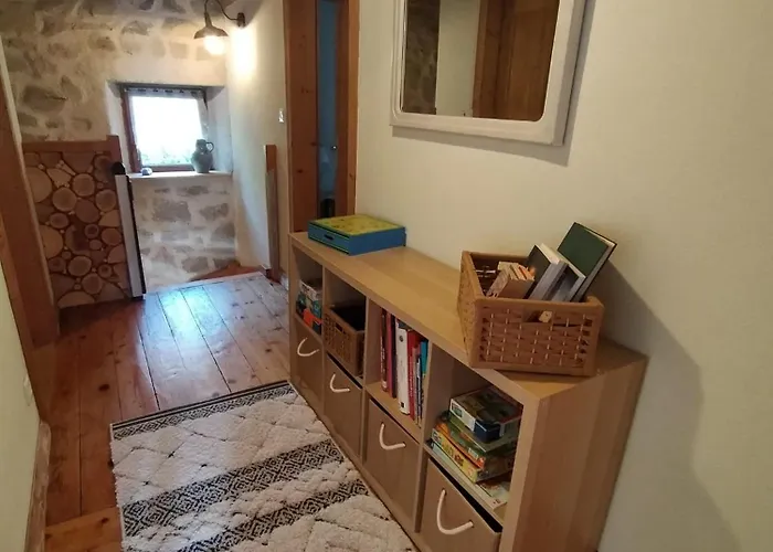Aux Balcons De La Vallee *